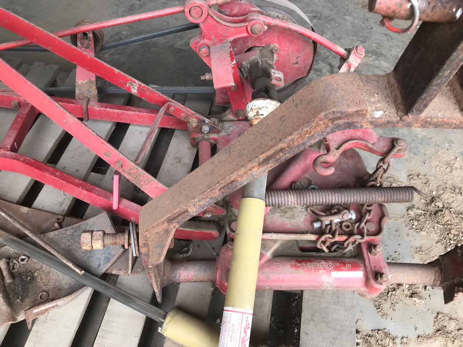 International Sickle Mower (less Cutter Bar) BigIron Auctions