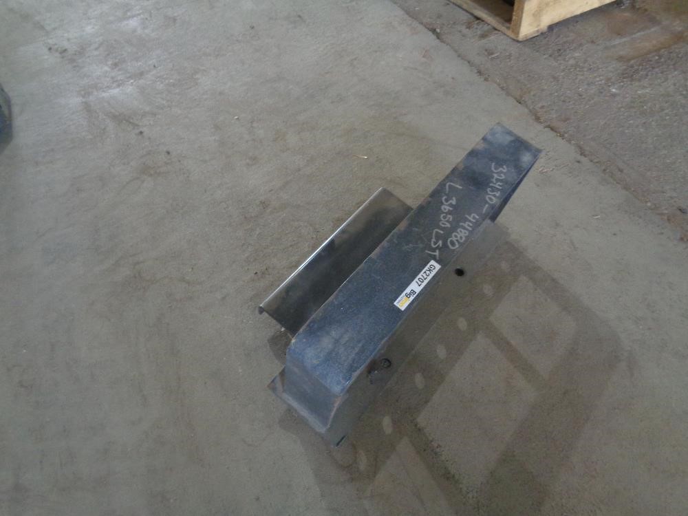 Kubota L 3650 Front Weight Bracket Bigiron Auctions