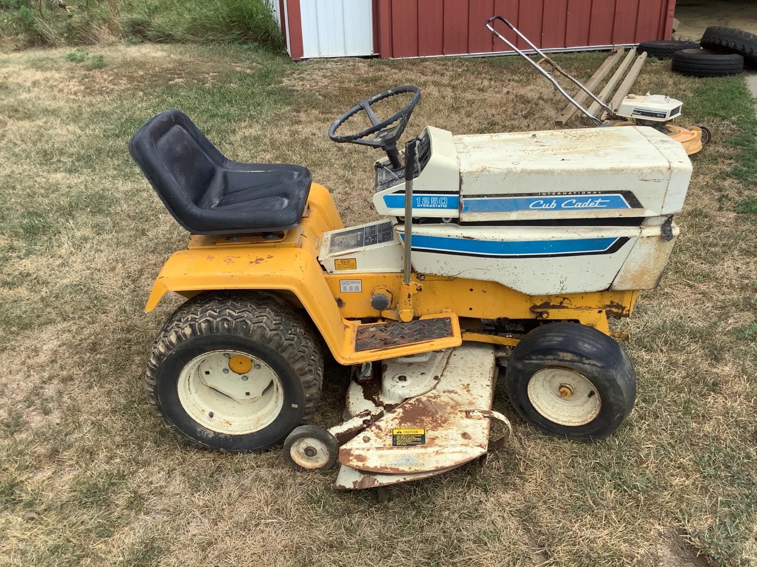 International Cub Cadet 1250 Riding Lawn Mower BigIron Auctions