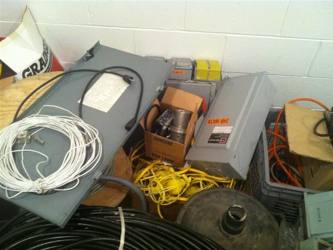 Lights, Electrical Cords, Electrical Boxes & Drop Cords Bigiron Auctions