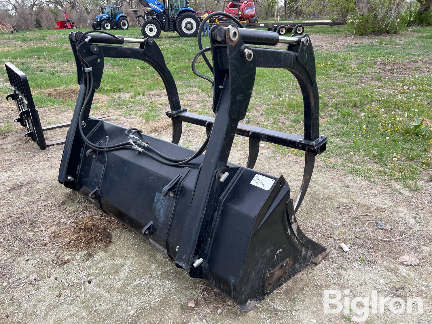 2012 New Holland Loader Bucket W/Grapple BigIron Auctions