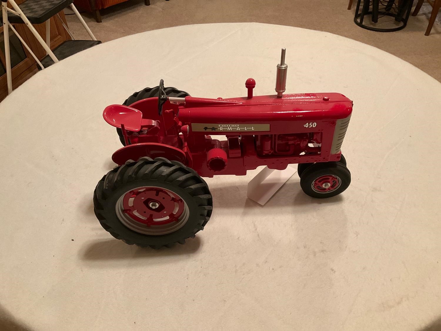 Farmall 450 1/8th Scale Toy Tractor BigIron Auctions