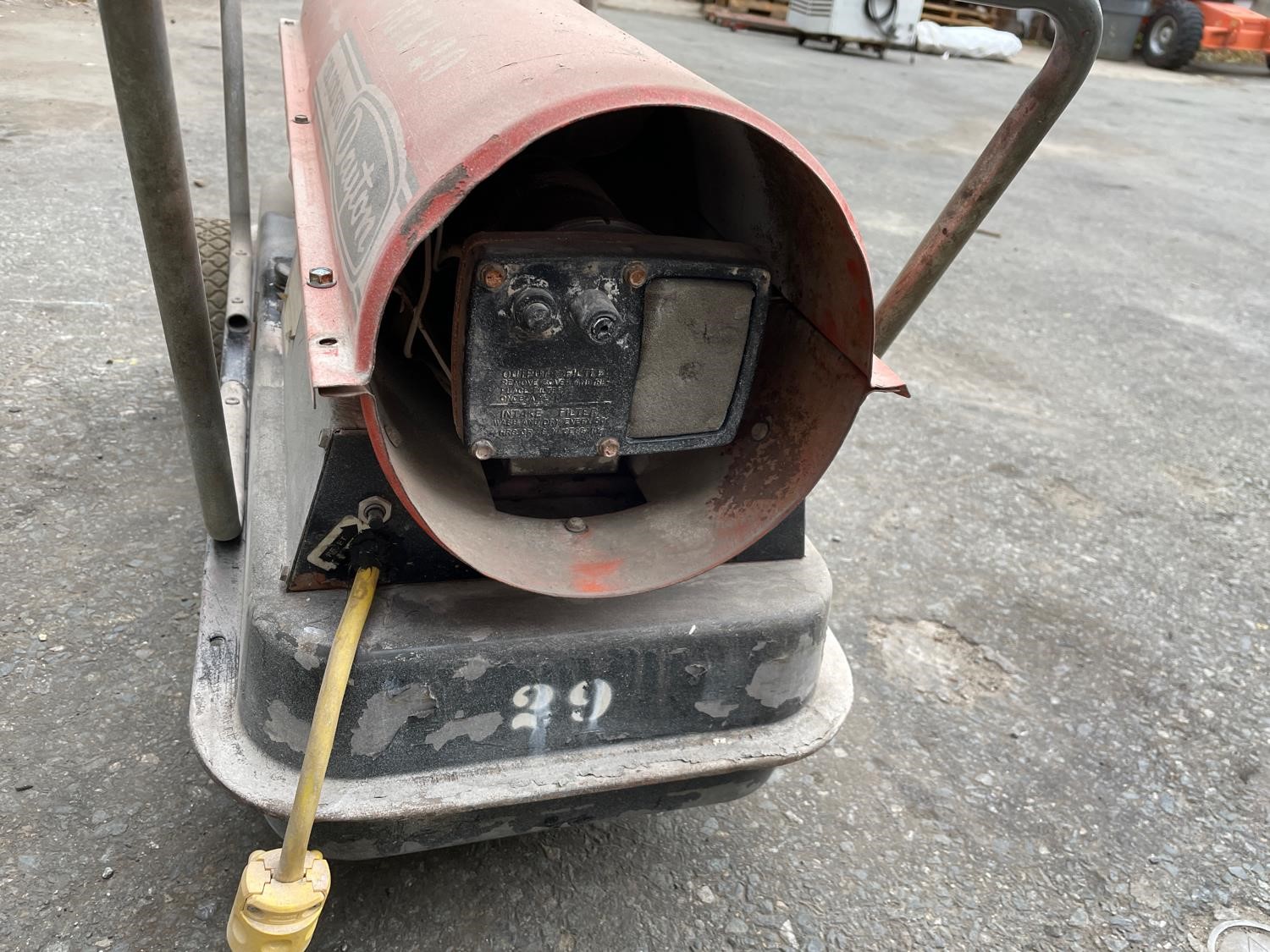 Dayton 100 000 Btu Kerosene Heater Bigiron Auctions