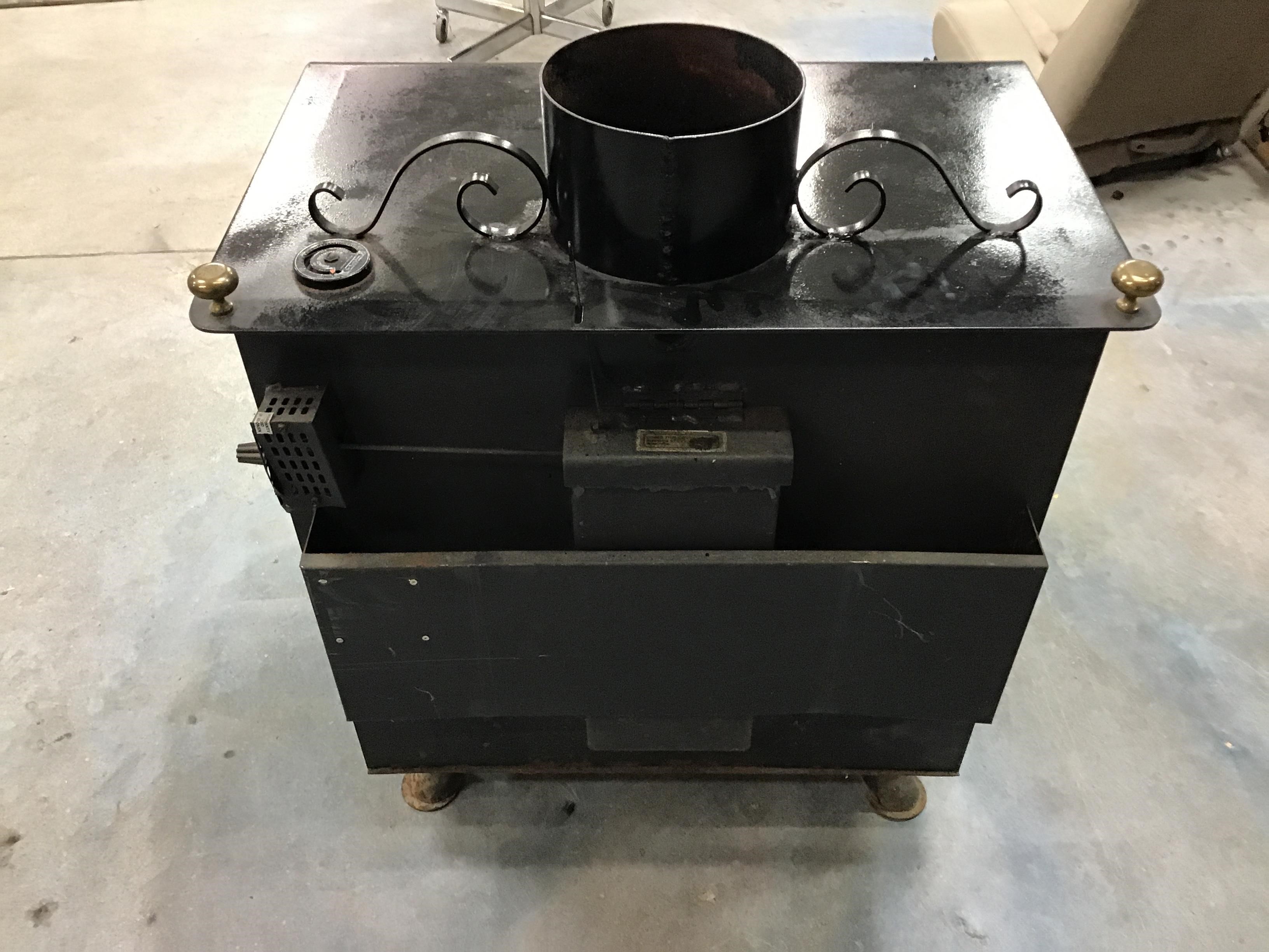 “The Earth Stove” Wood Burning Stove BigIron Auctions