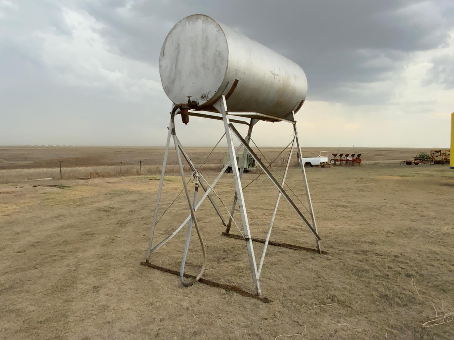 500 Gallon Fuel Tank On Stand BigIron Auctions