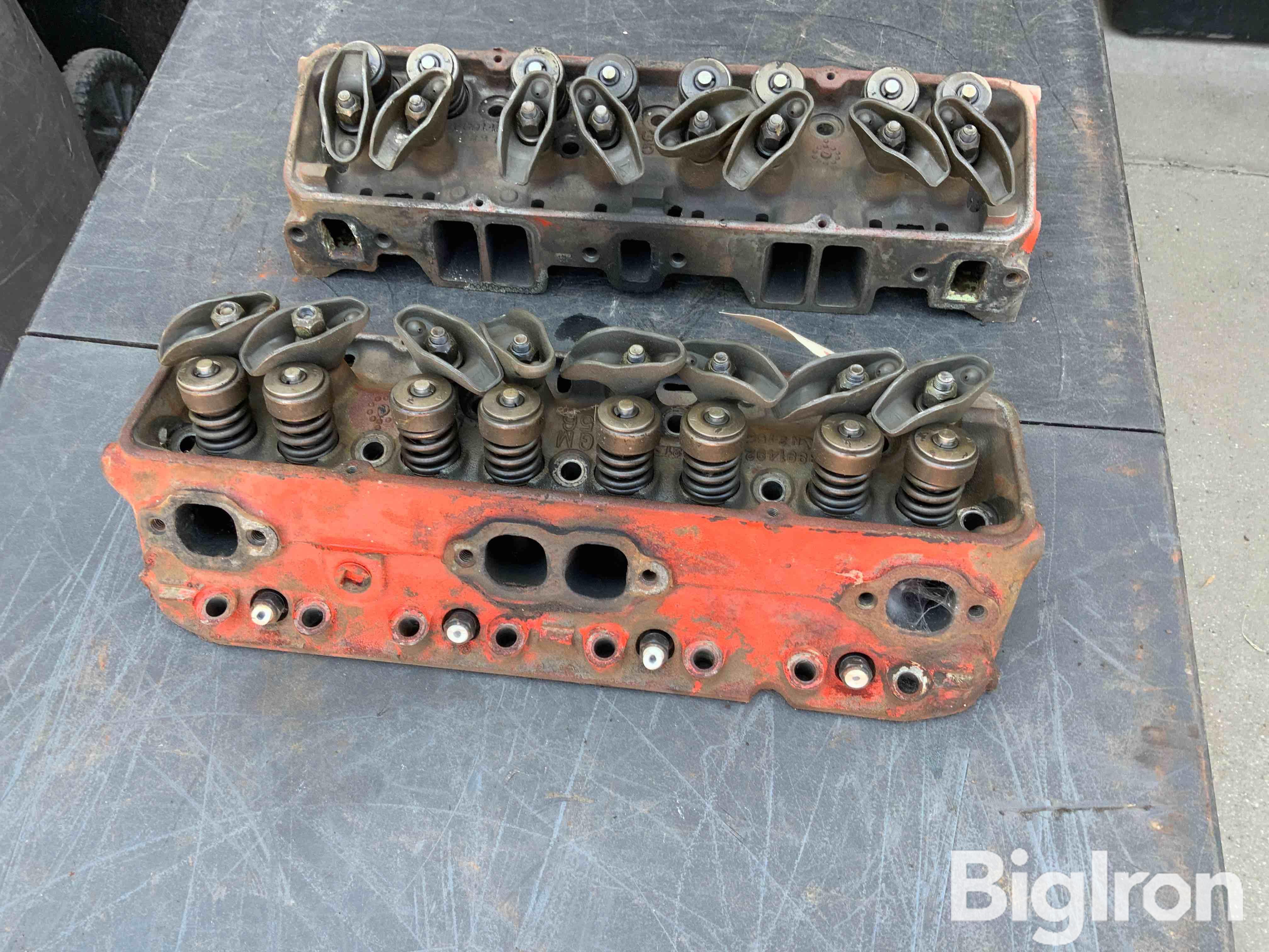 Chevrolet 350ci Cylinder Heads BigIron Auctions