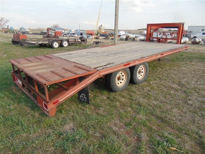 1990 Donahue Flatbed Trailer BigIron Auctions