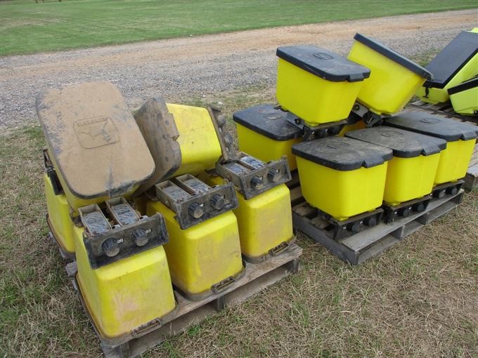 John Deere Insecticide Hoppers BigIron Auctions