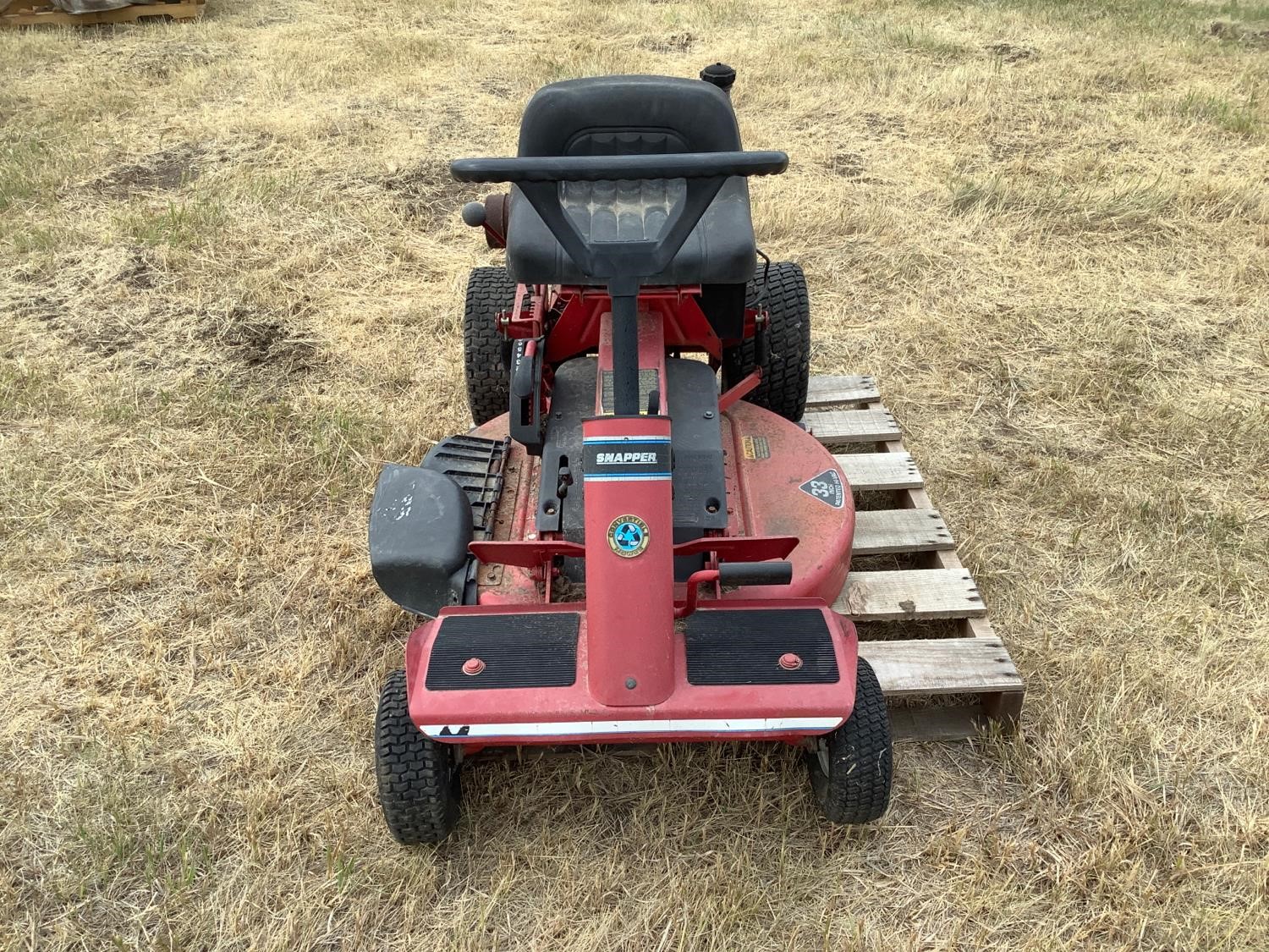 Snapper 331416BVE Riding Lawn Mower BigIron Auctions