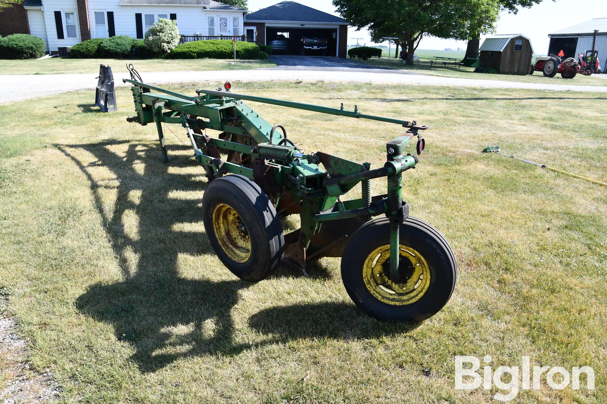 John Deere F1350-1450 5-Bottom Plow BigIron Auctions