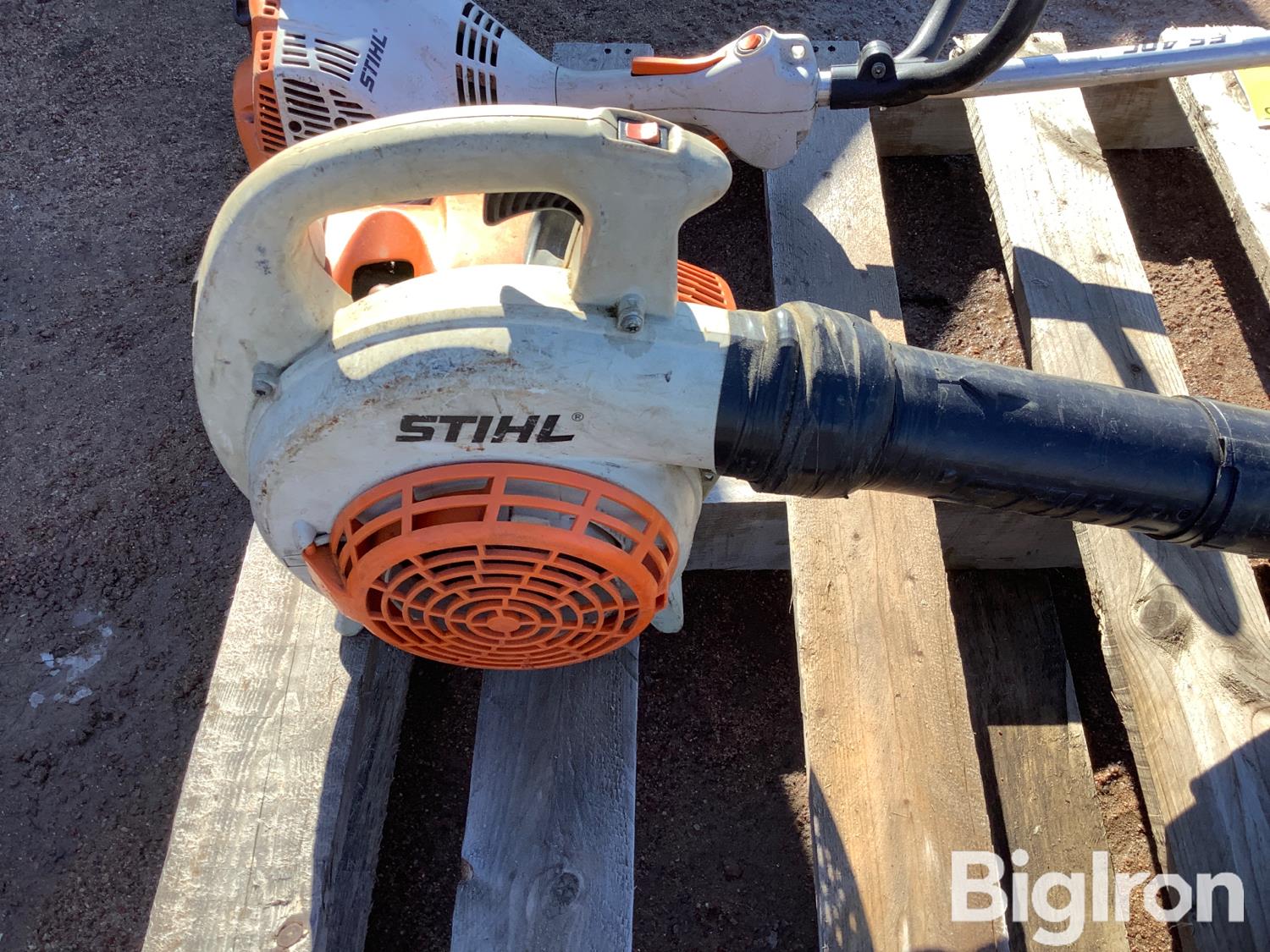 Stihl Fs40c Trimmer And Blower Bigiron Auctions