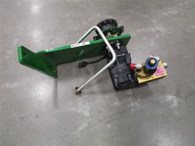 John Deere 1725 Hydraulic Drive Motor BigIron Auctions