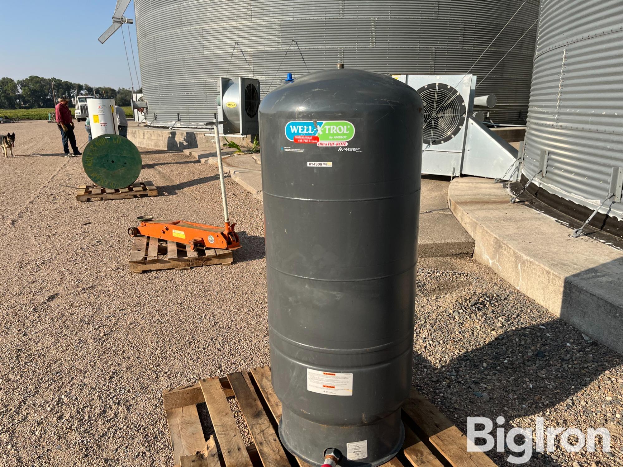 Well-X-Trol Water Well Pressure Tank BigIron Auctions