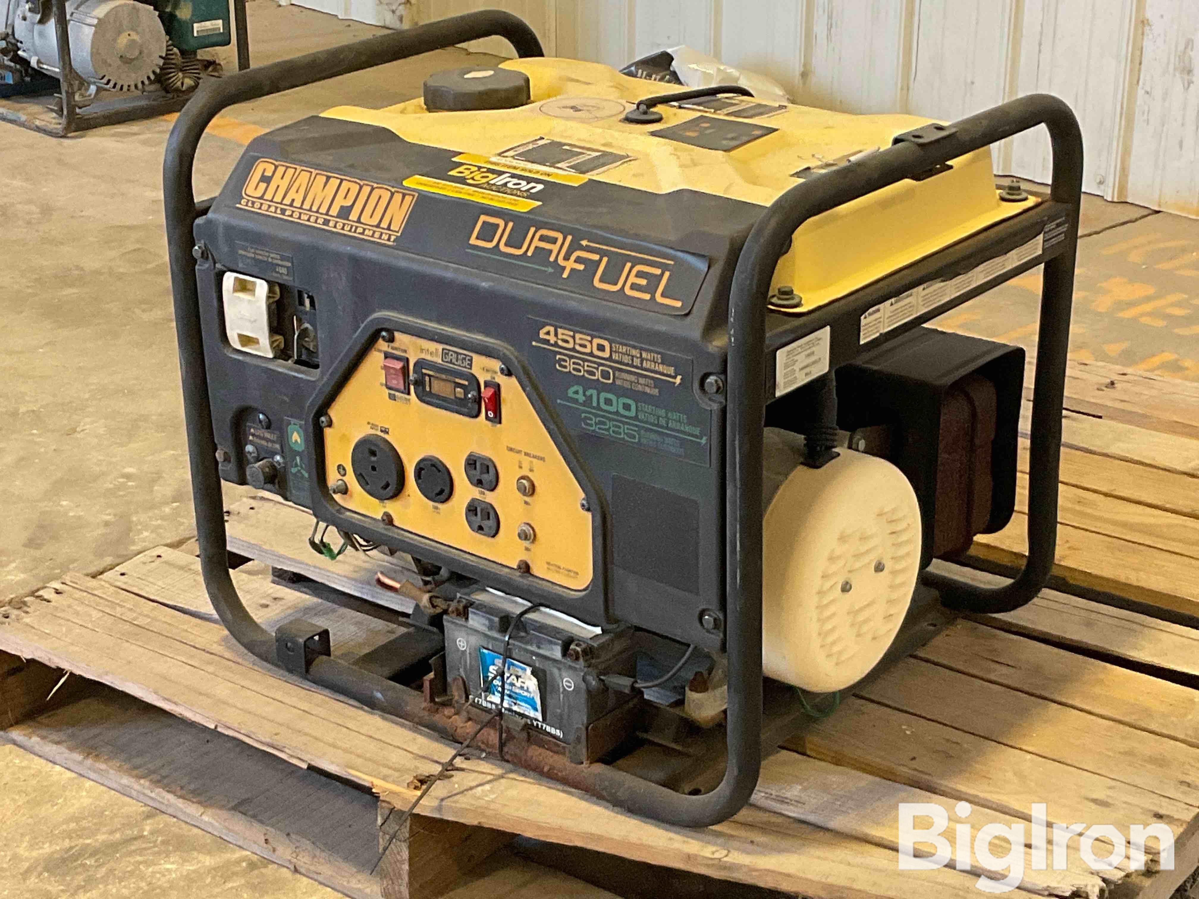 Champion 3650W Electric Start Dual Fuel Portable Generator BigIron Auctions