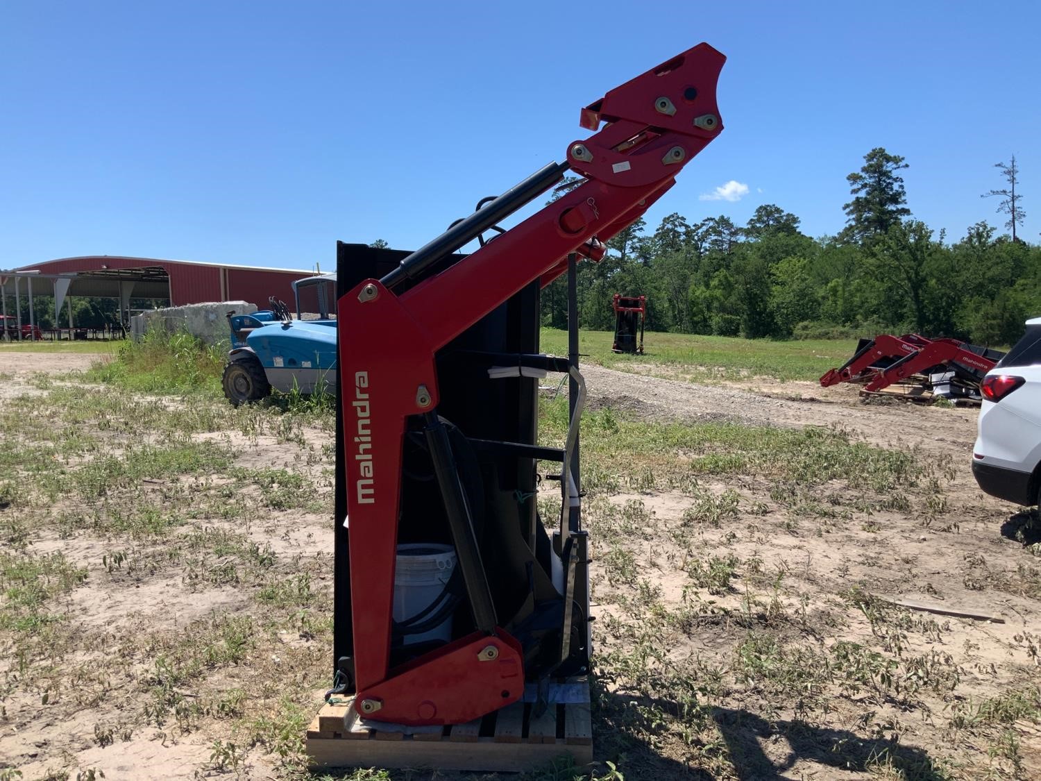 Mahindra 4550-2L Loader W/60