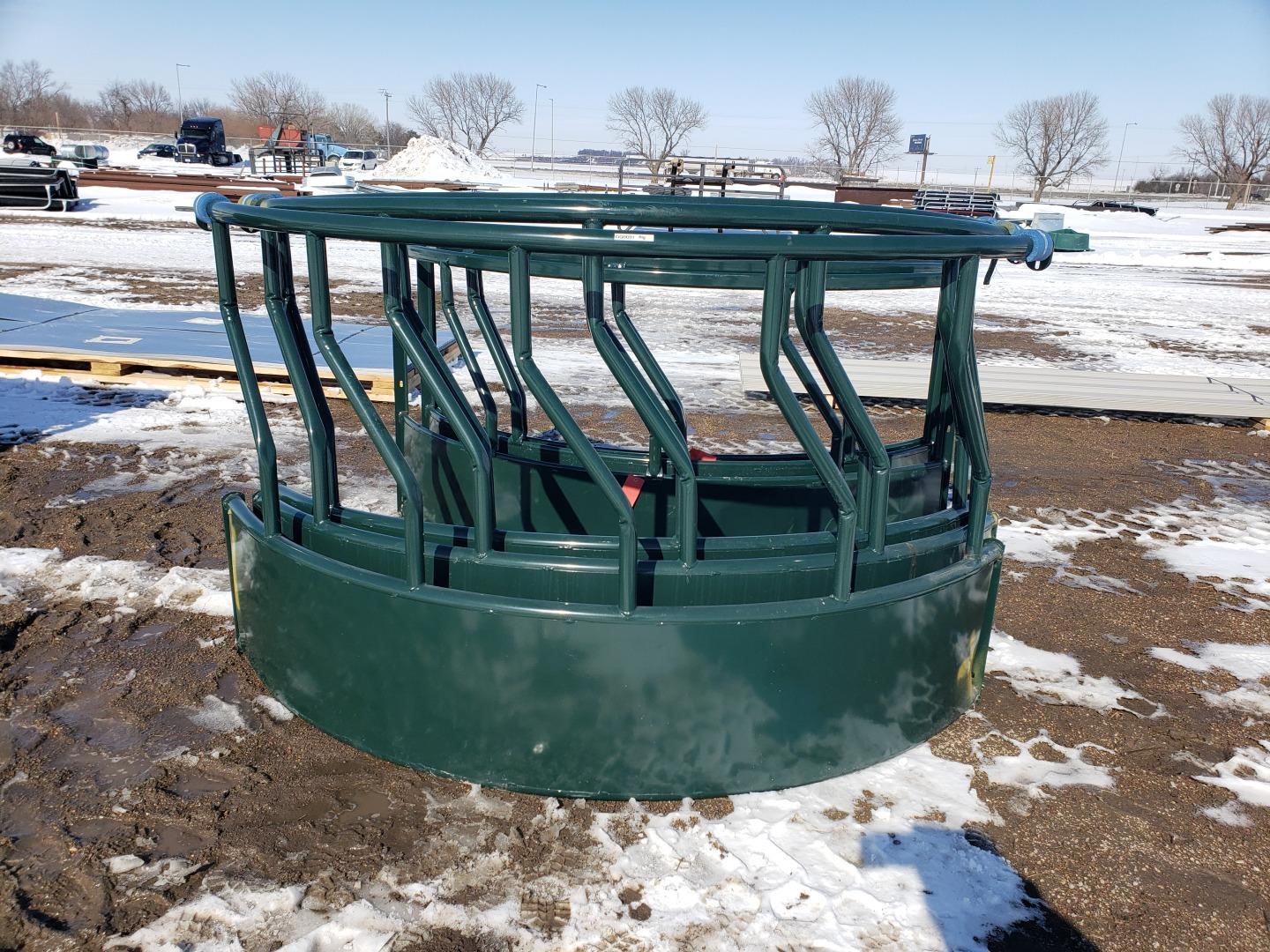 Behlen Round Bale Feeders BigIron Auctions