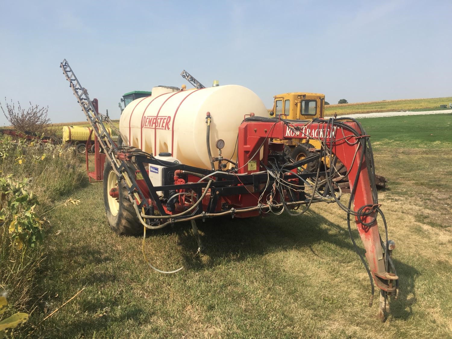 Dempster Row Tracker Pull-Type Sprayer BigIron Auctions