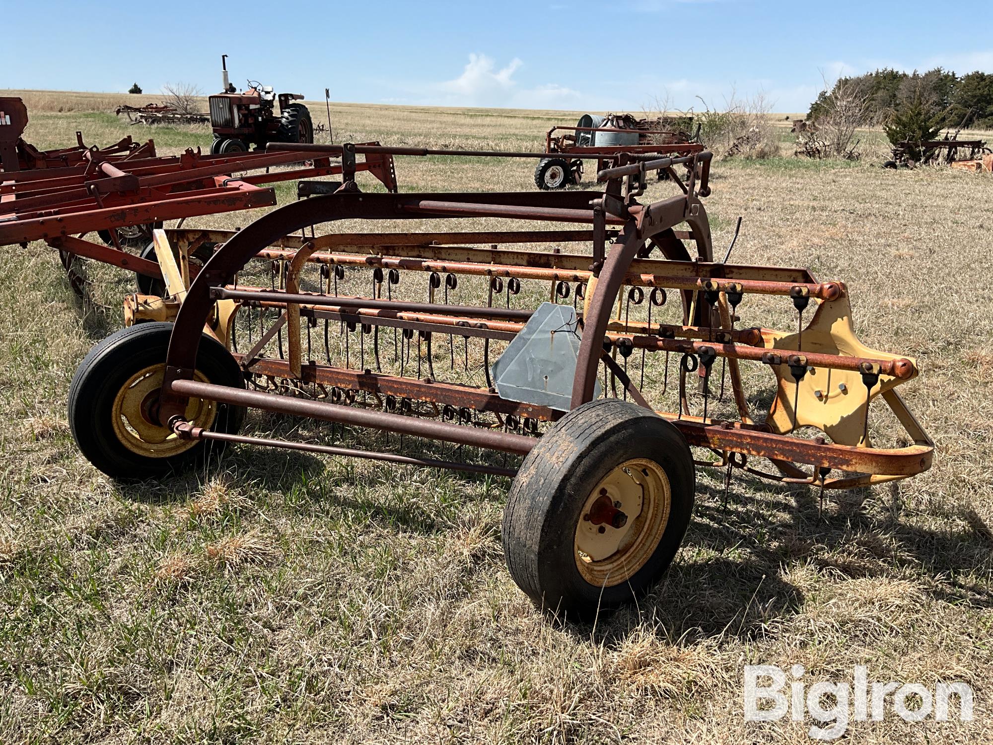 New Holland 56 Rake BigIron Auctions