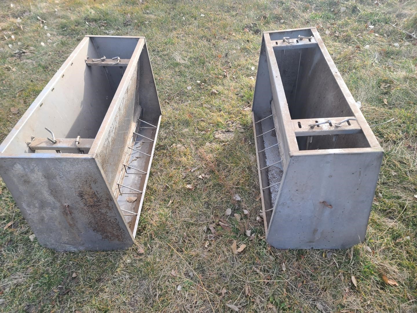 Staco Stainless Steel Hog Nursery Feeders BigIron Auctions