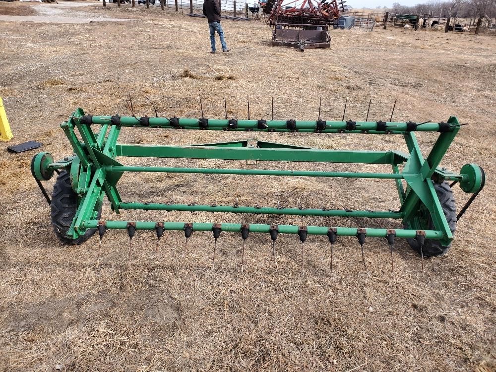 Pequea 710 Hay Fluffer Tedder BigIron Auctions