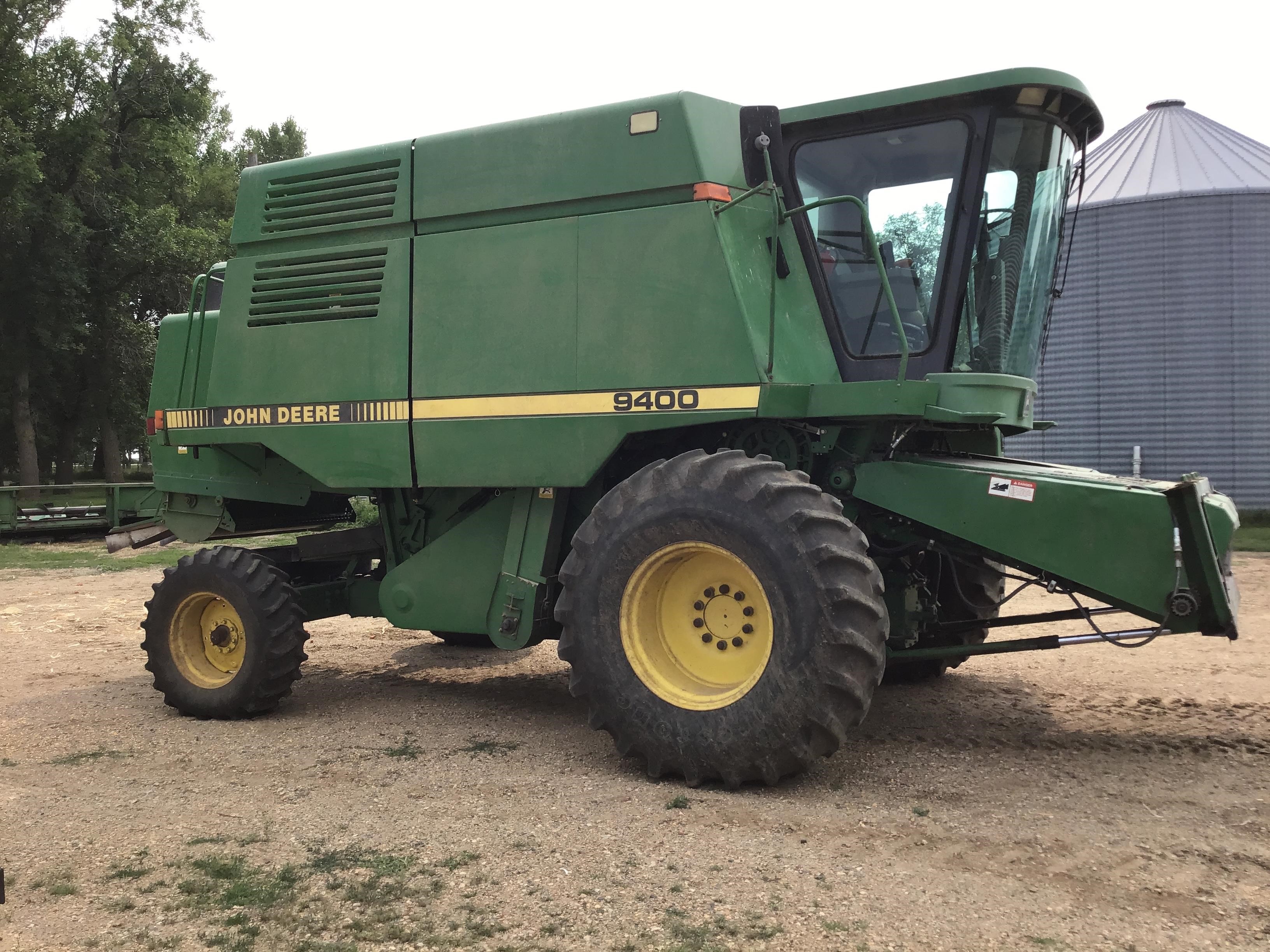 1989 John Deere 9400 Combine Bigiron Auctions 3241