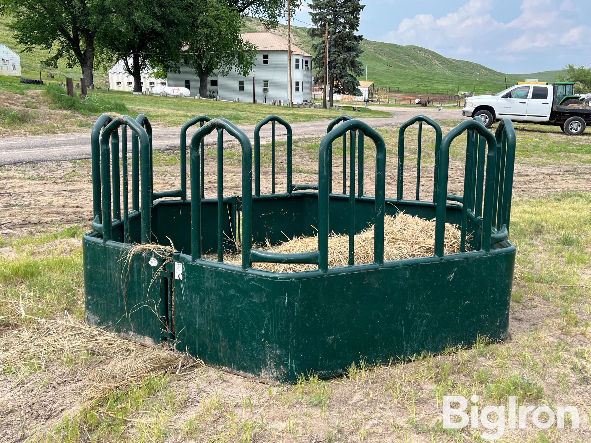 Hi-Hog Horse/Livestock Bale/Hay Ring BigIron Auctions