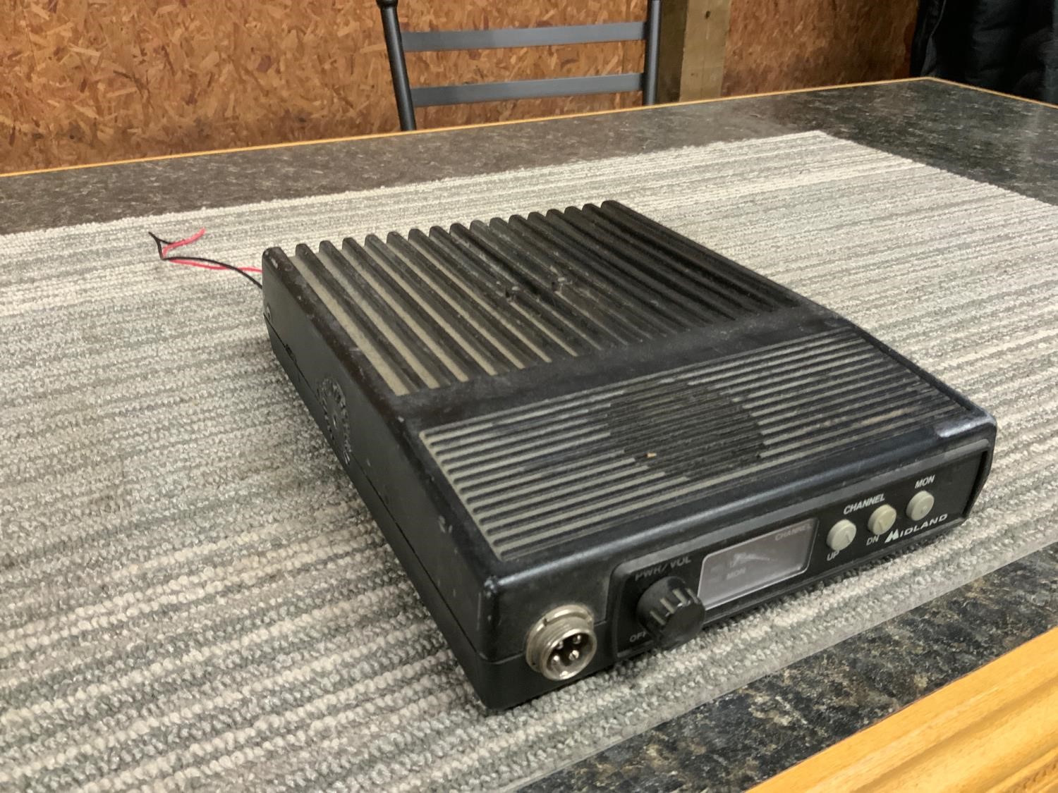 Midland 70-1336B Two-Way Radio BigIron Auctions