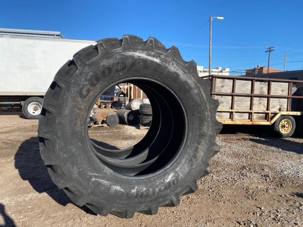 Goodyear Optitrac DT806 580/85R42 Tractor/Combine Tires BigIron Auctions