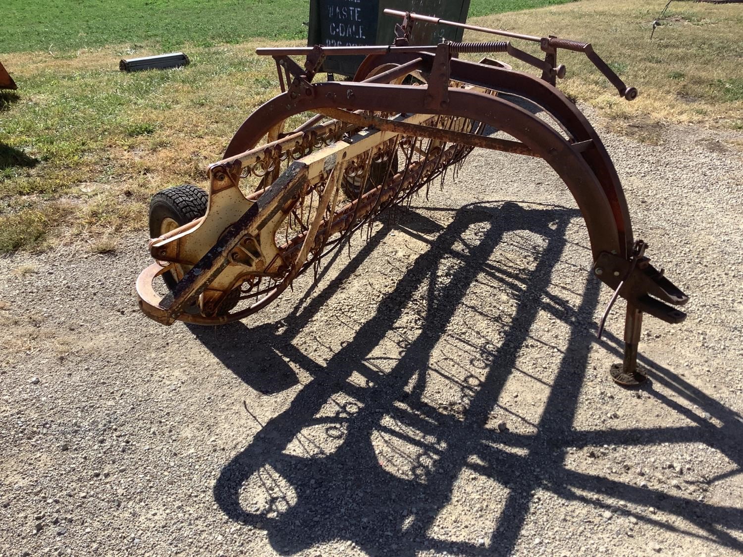 New Holland 56 Parallel Bar Rake BigIron Auctions