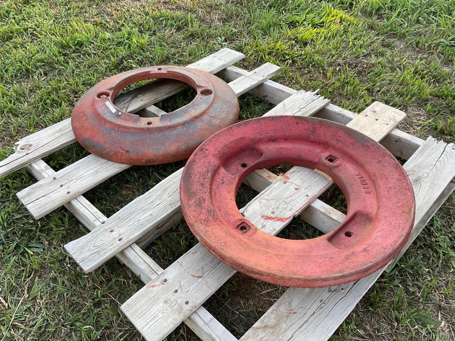 White /Oliver Tractor Rear Wheel Weights BigIron Auctions