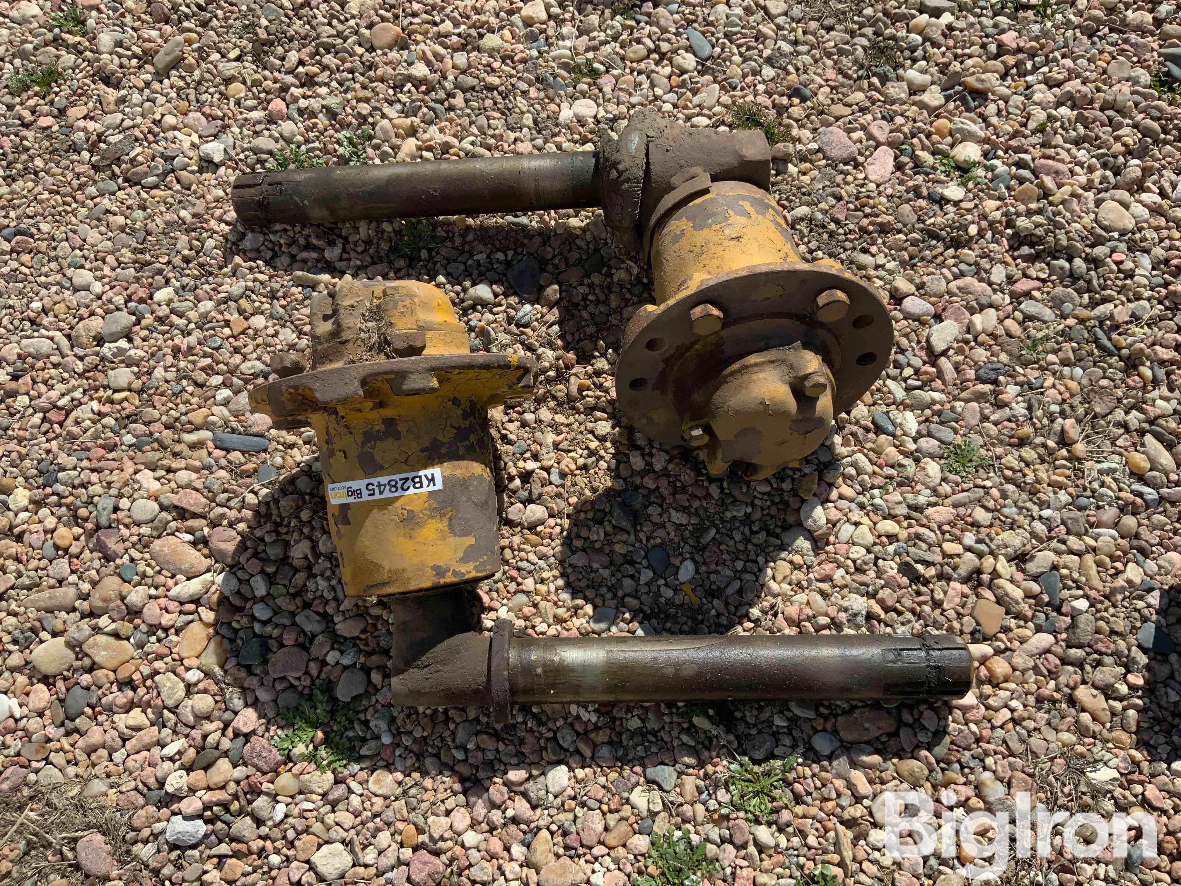 Minneapolis Moline Spindle Hub Assemblies BigIron Auctions