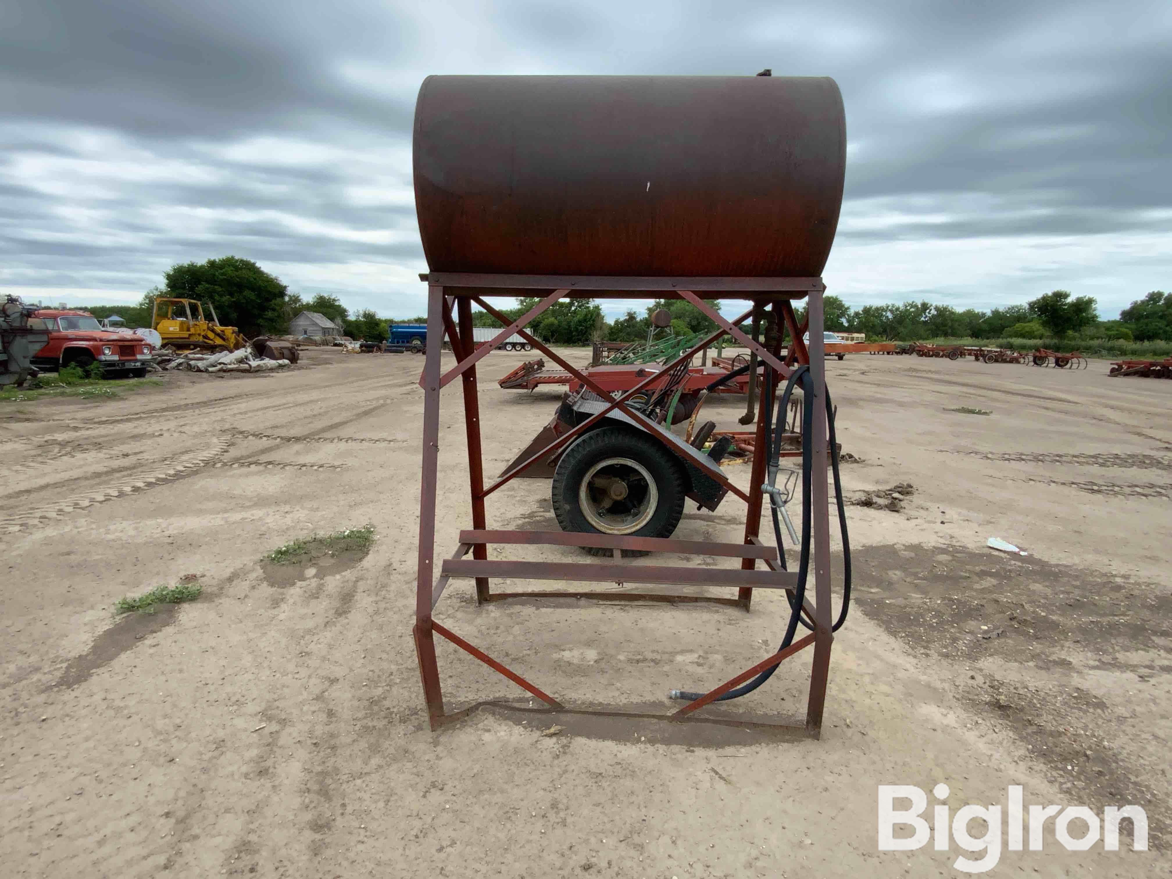 Eaton 250-Gallon Fuel Tank W/Stand BigIron Auctions