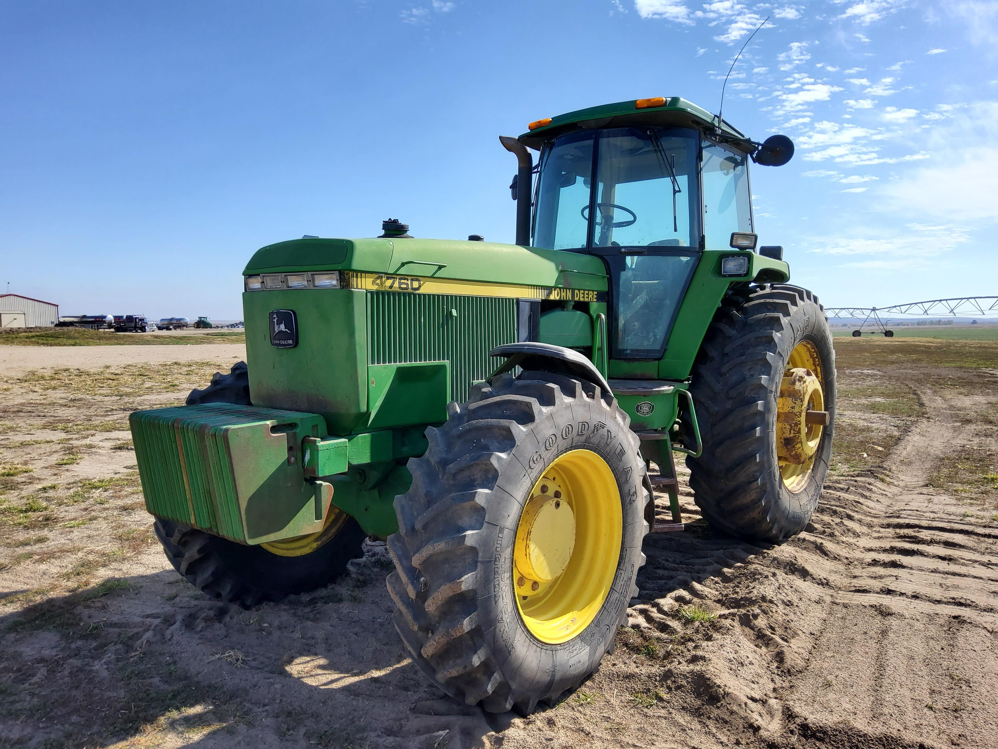 TRACTOR JOHN DEERE 4760 - Venta de Maquinaria Wiebe