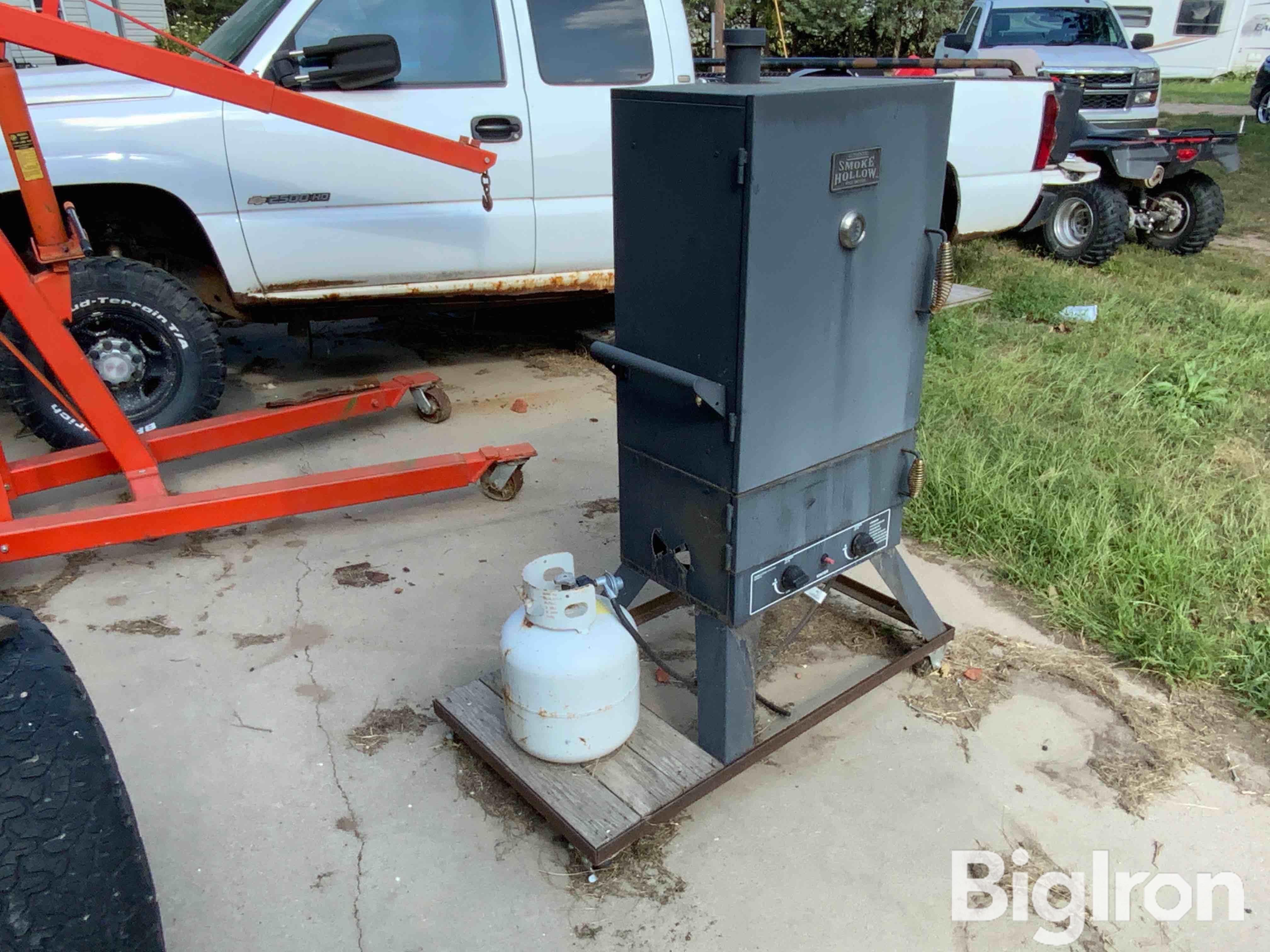 Smoke Hollow Wood Smoker Bigiron Auctions