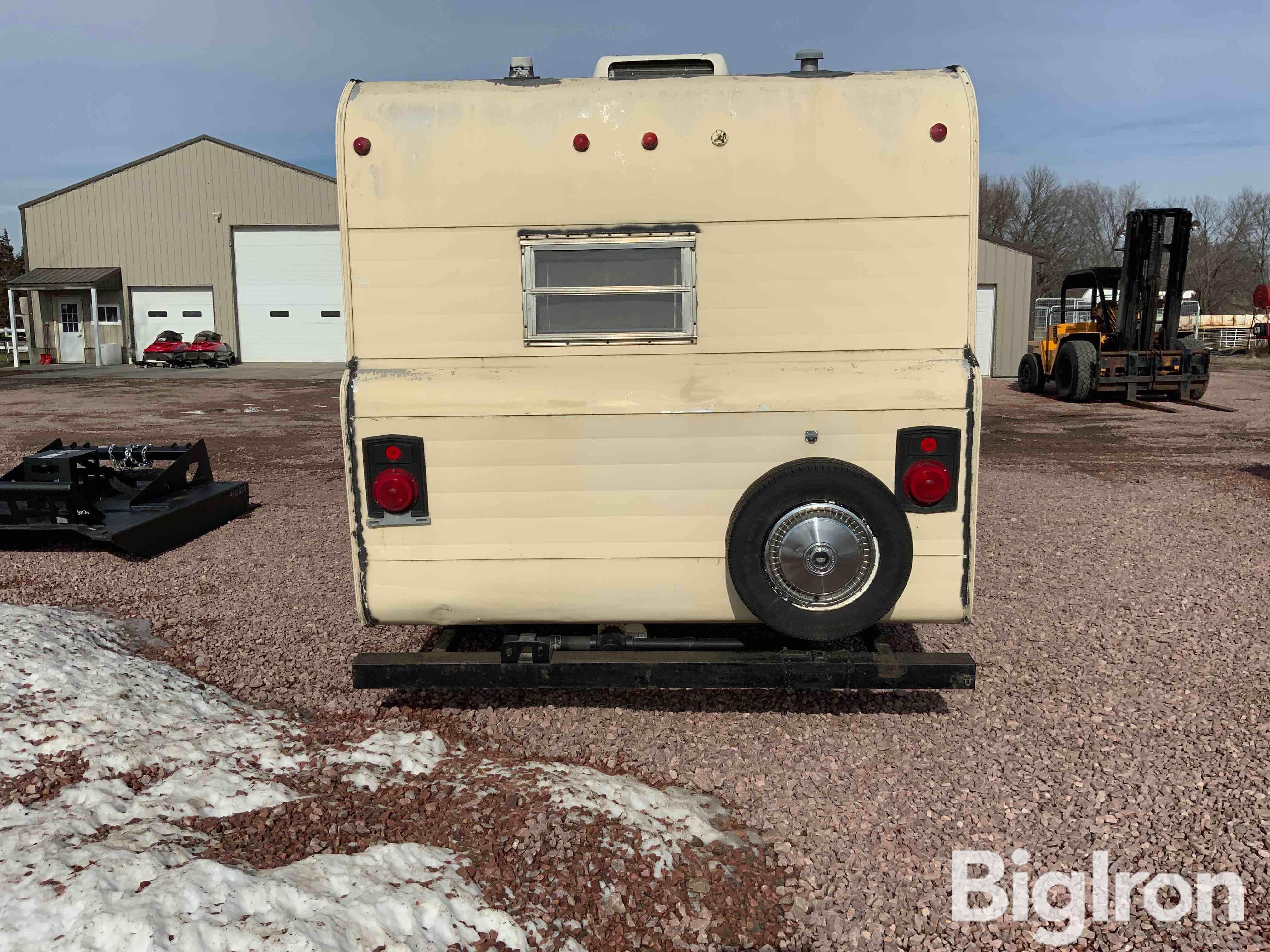 1977 Layton 2321 Travel Trailer BigIron Auctions