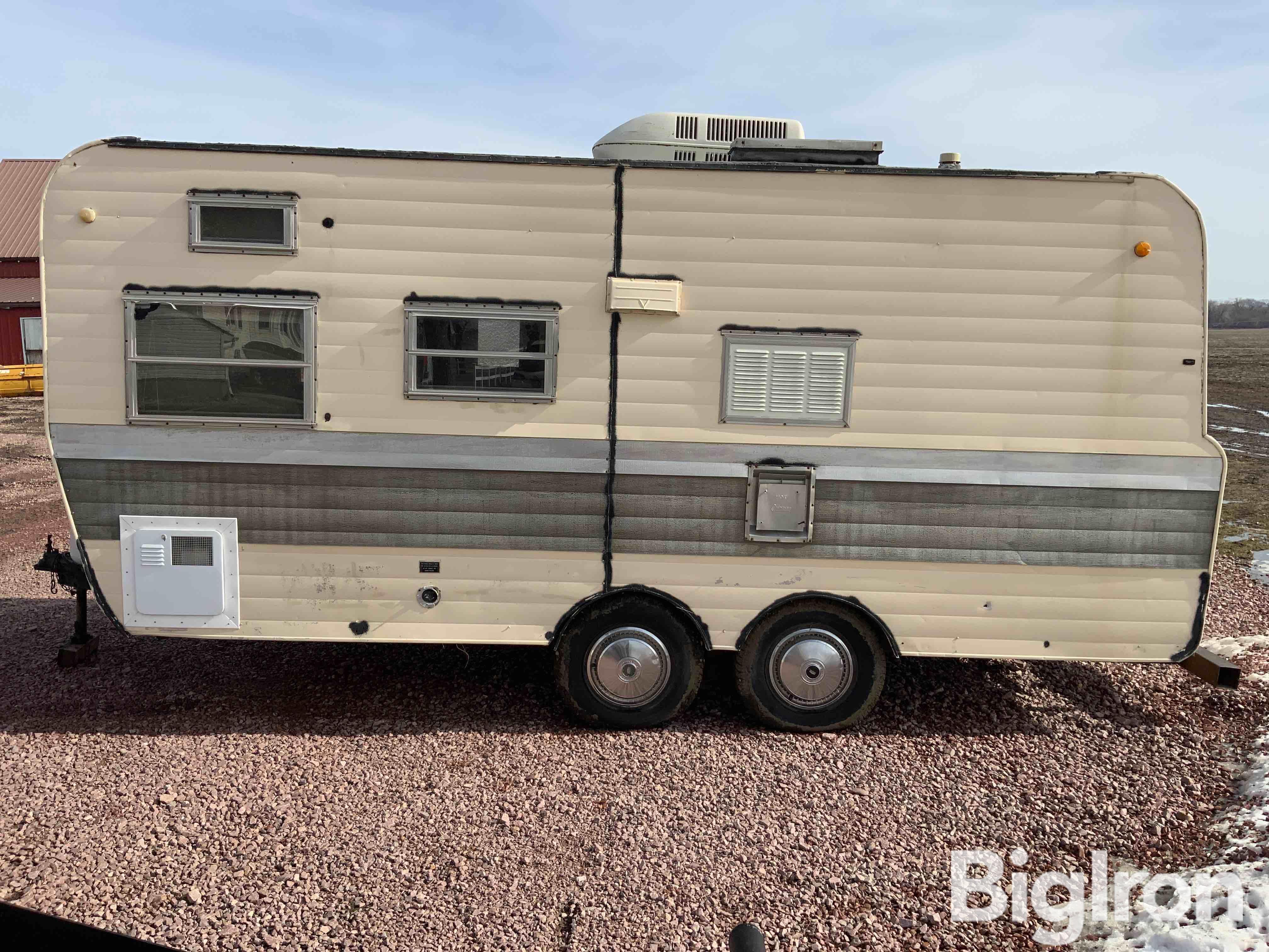 1977 Layton 2321 Travel Trailer BigIron Auctions