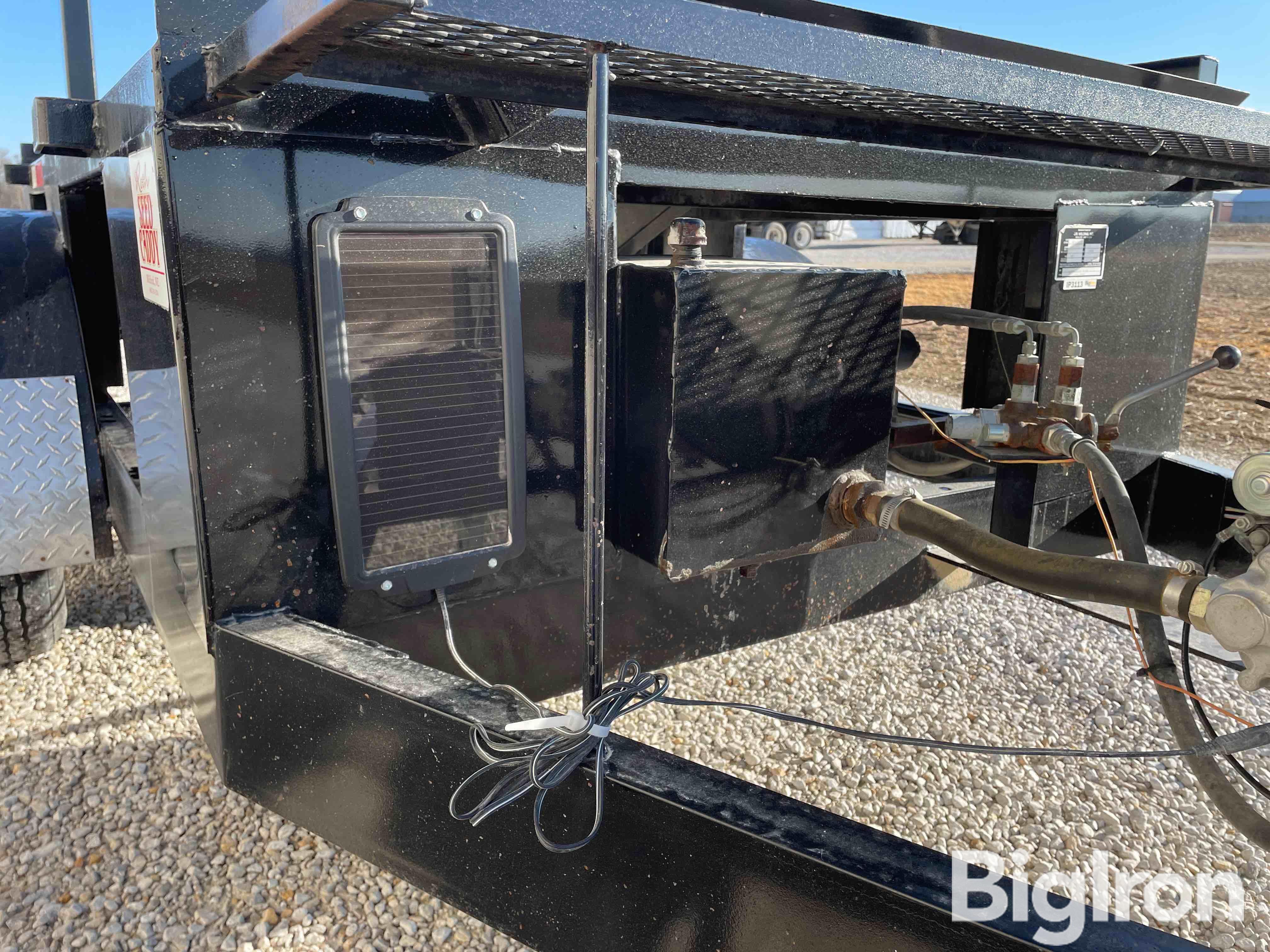 2011 Roth T/A 2 Box Seed Caddy BigIron Auctions