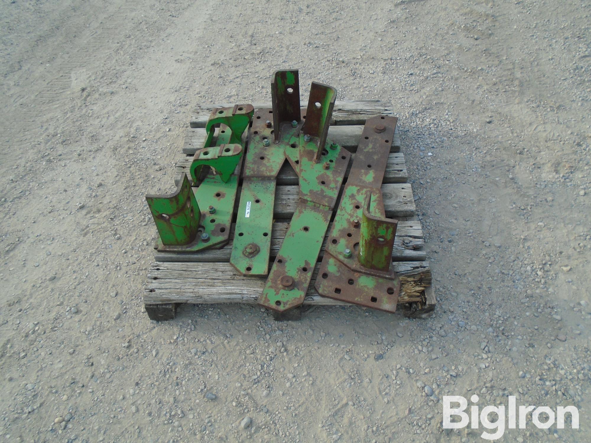 John Deere Brackets Bigiron Auctions 6410