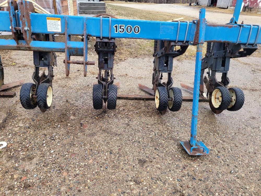 Kinze 1500 Row Crop Cultivator BigIron Auctions