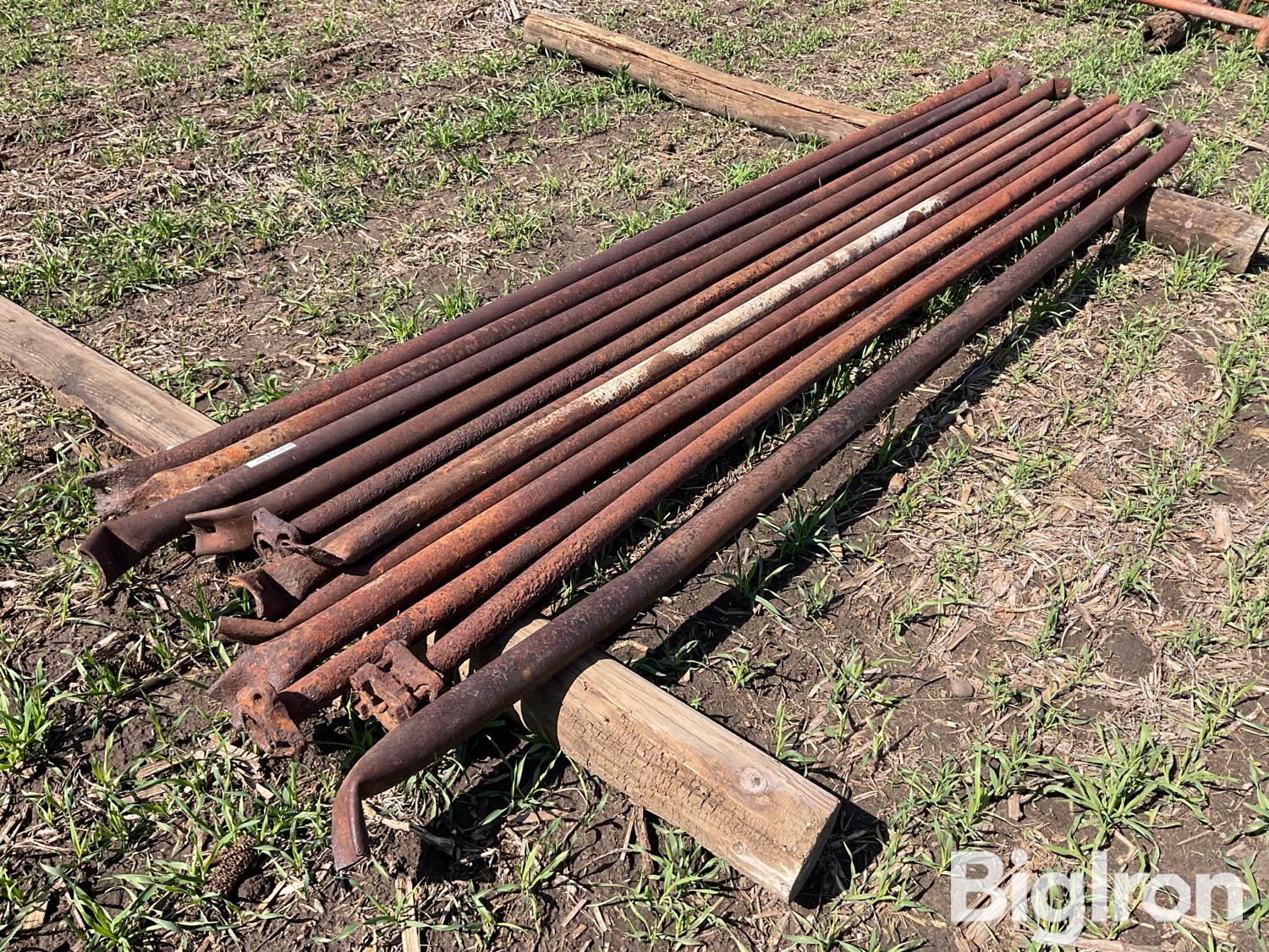 Steel Fence Angle Corner Braces BigIron Auctions