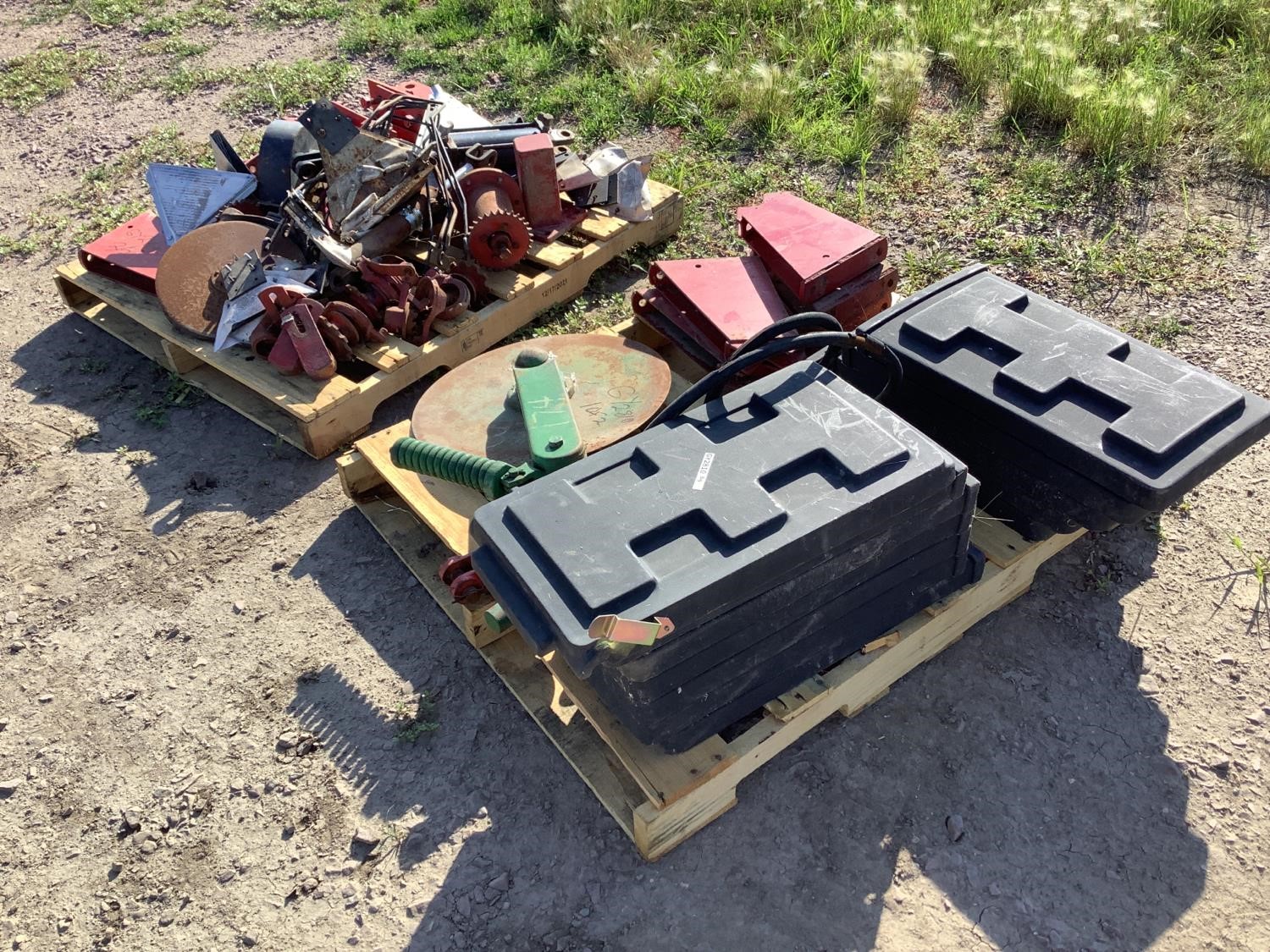 White Planter Parts BigIron Auctions