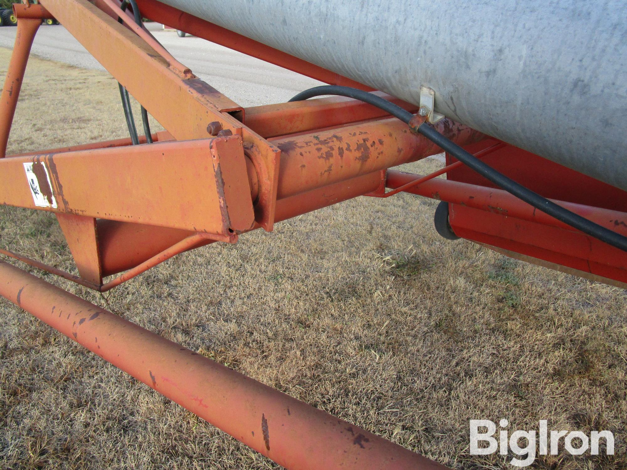 Hutchinson/Mayrath 10"x62’ Portable Auger BigIron Auctions