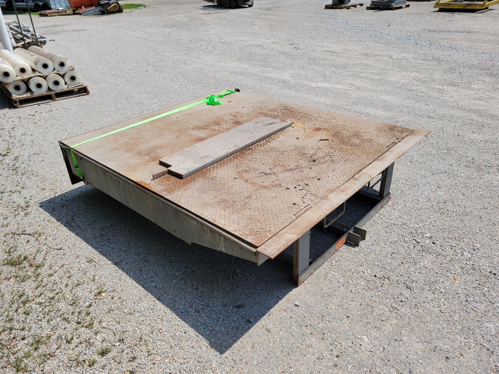 Serco Electric Hydraulic Loading Ramp BigIron Auctions