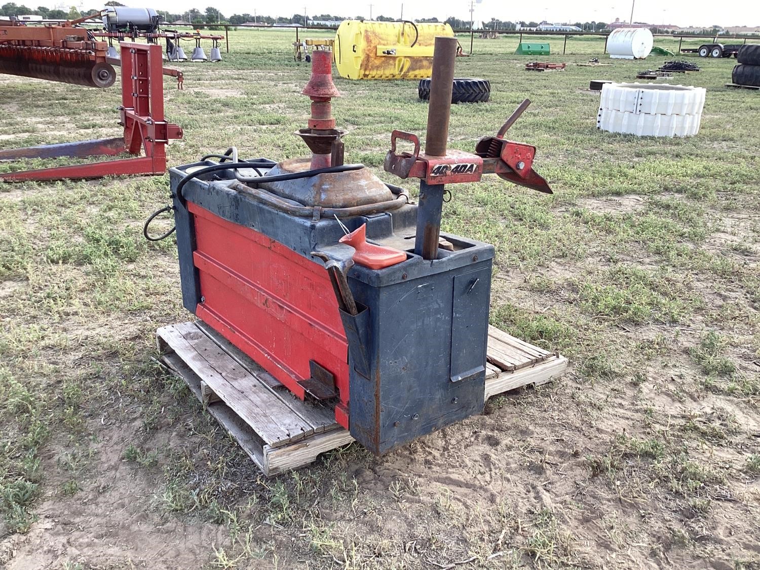 Coats 40-40A Tire Changer BigIron Auctions