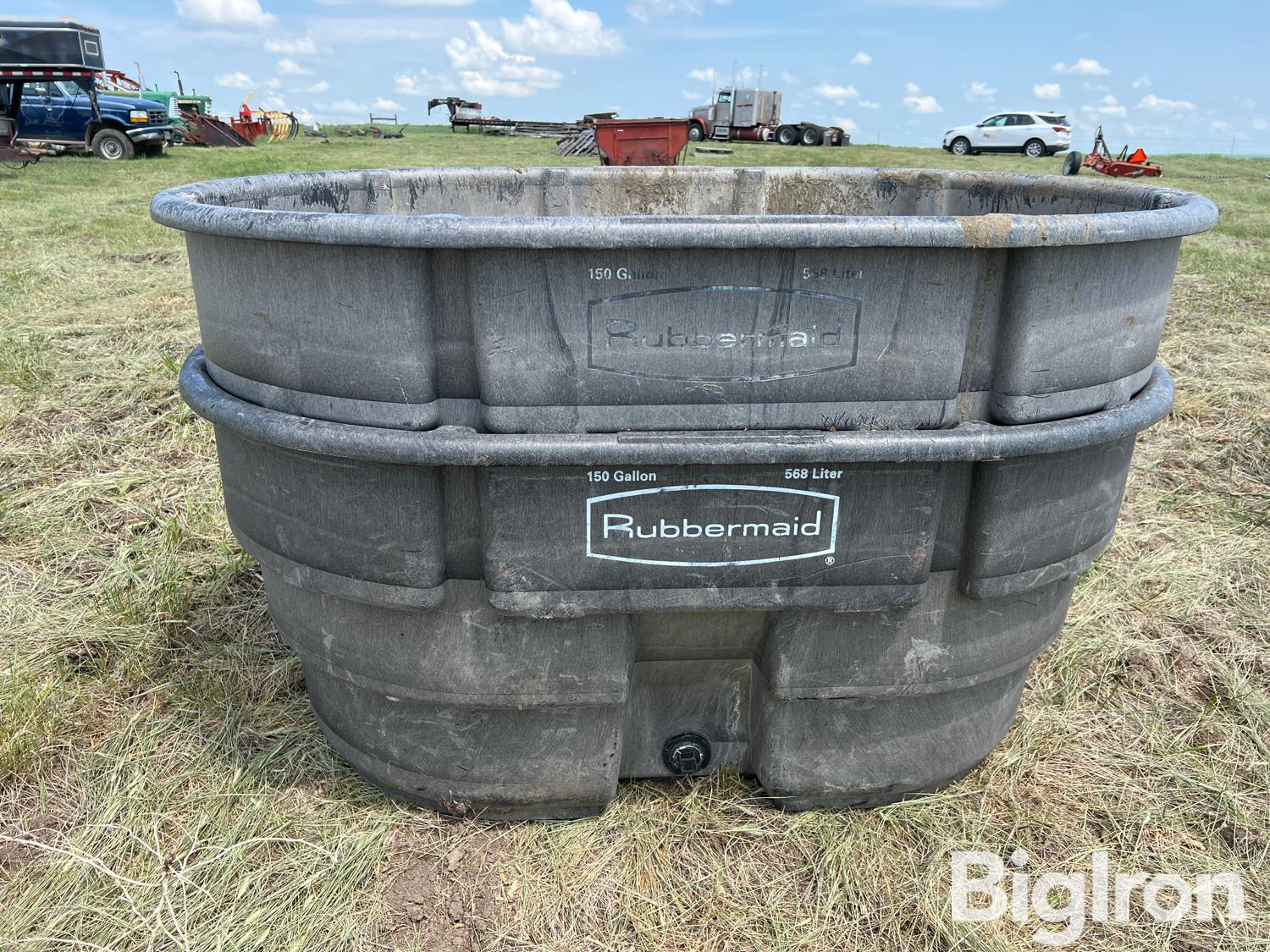 Rubbermaid 150 Gallon Livestock Water Tank BigIron Auctions