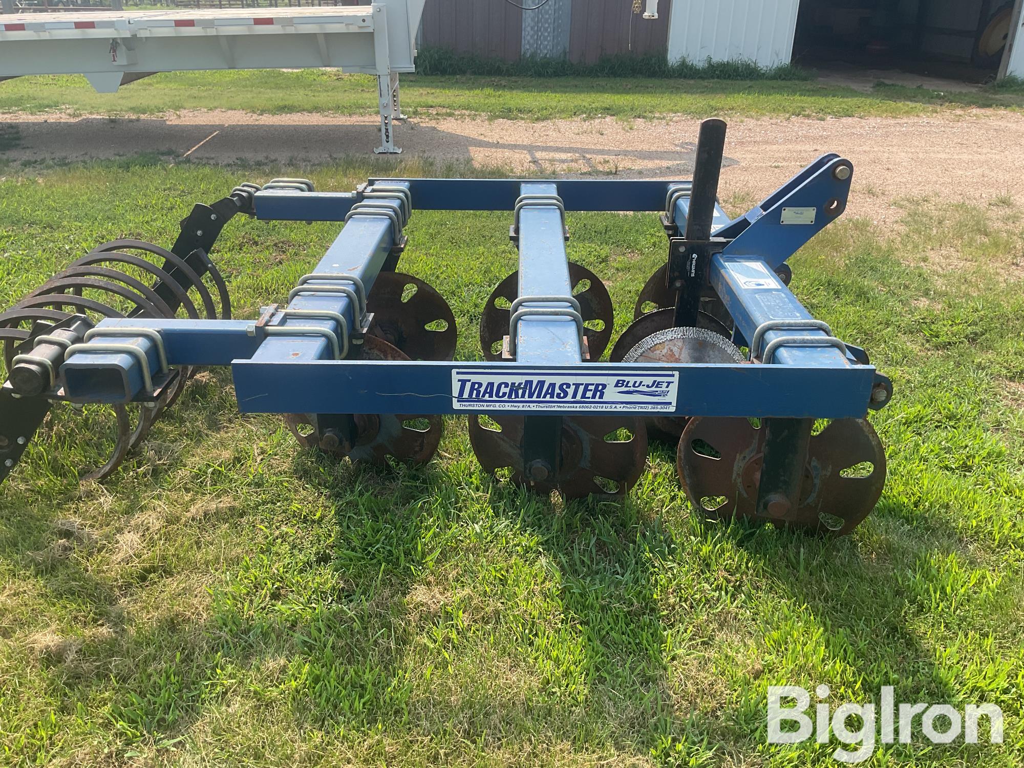 Blu-Jet TrackMaster Pivot Track Closer BigIron Auctions