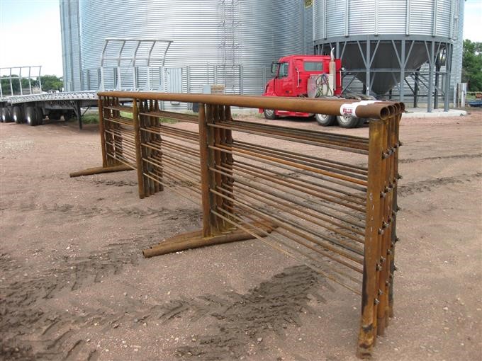 Freestanding Livestock Panels BigIron Auctions