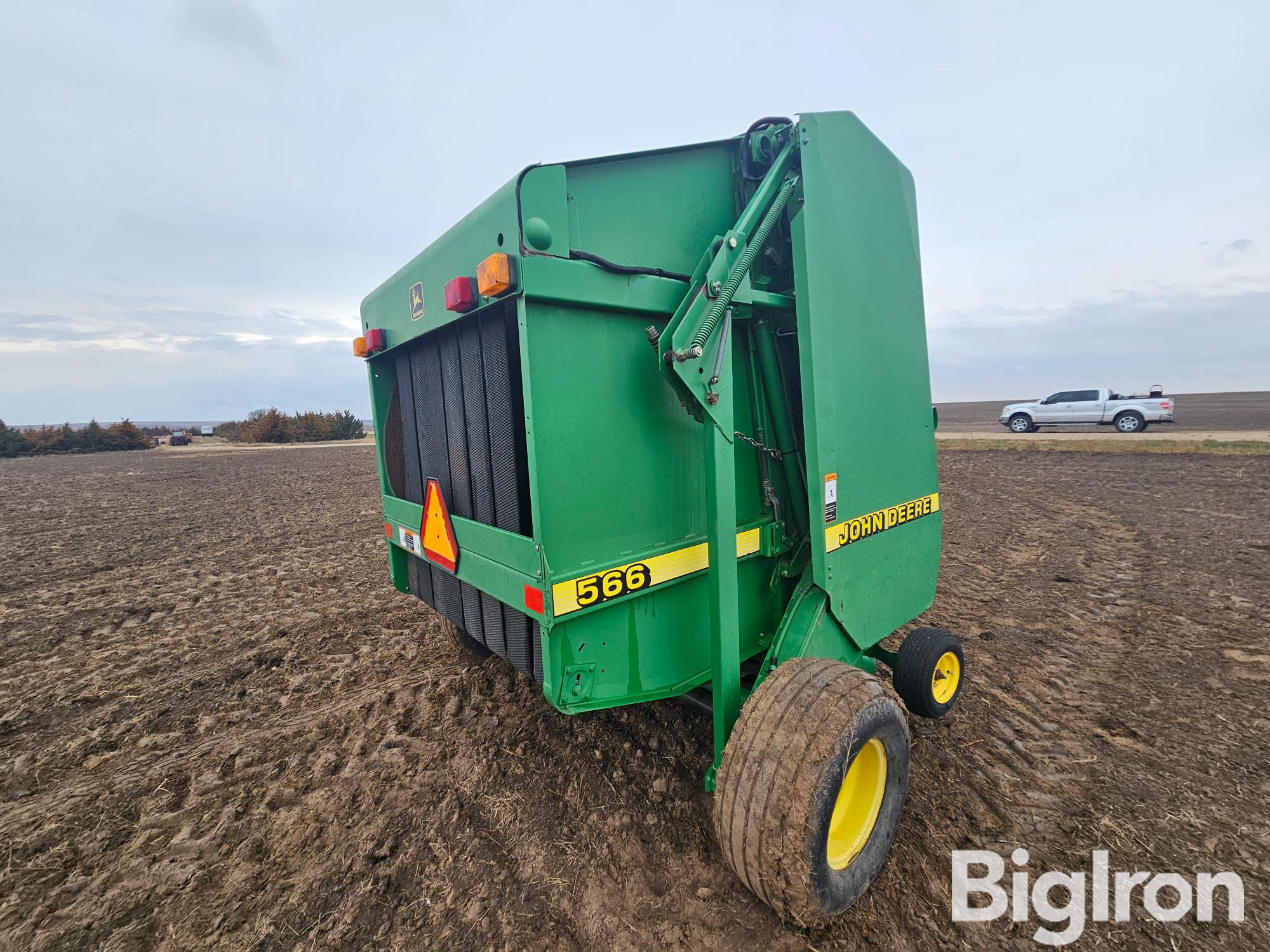 1999 John Deere 566 Round Baler BigIron Auctions