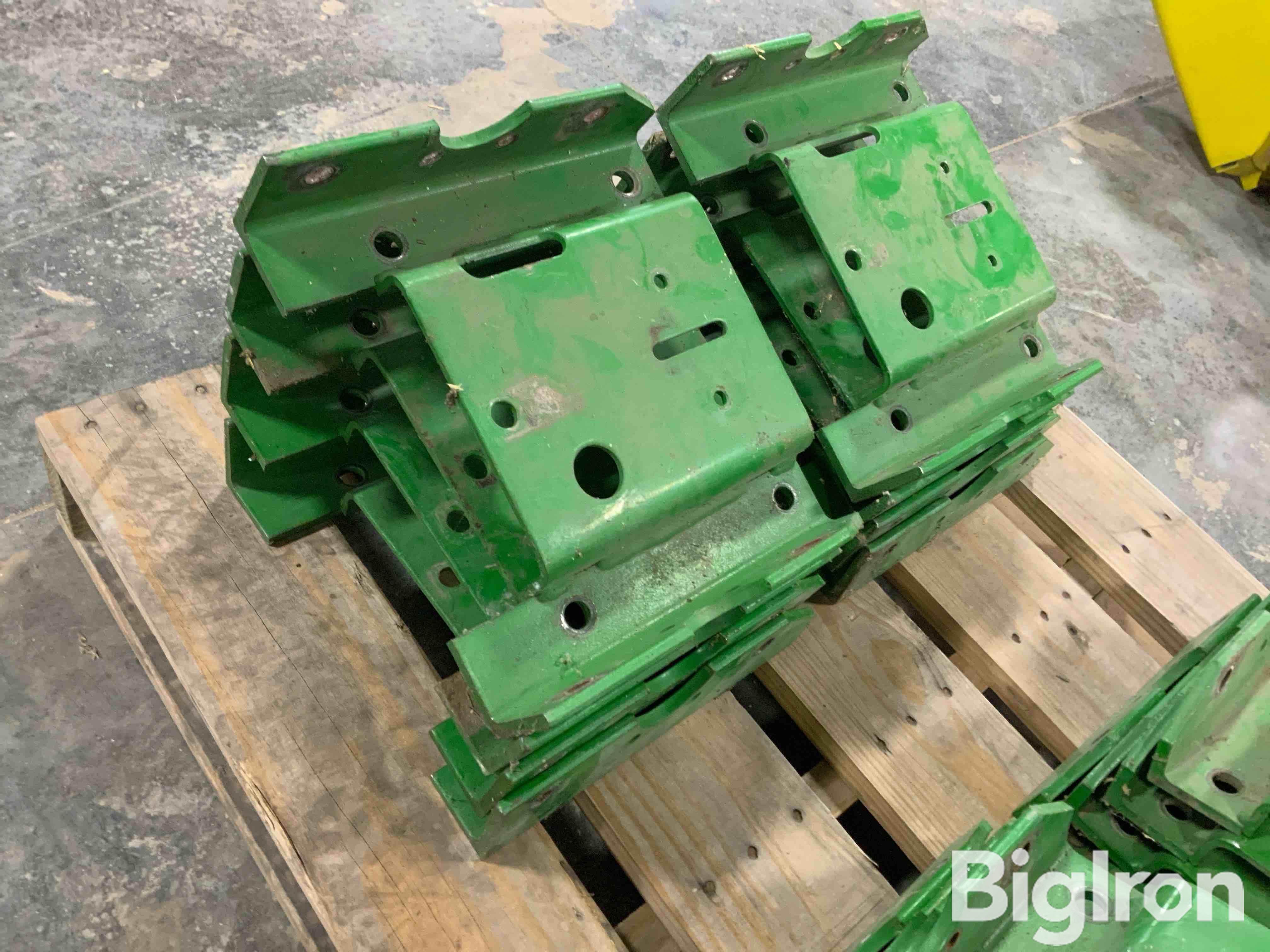 John Deere MaxEmerge Plus Row Unit Toolbar Plates BigIron Auctions