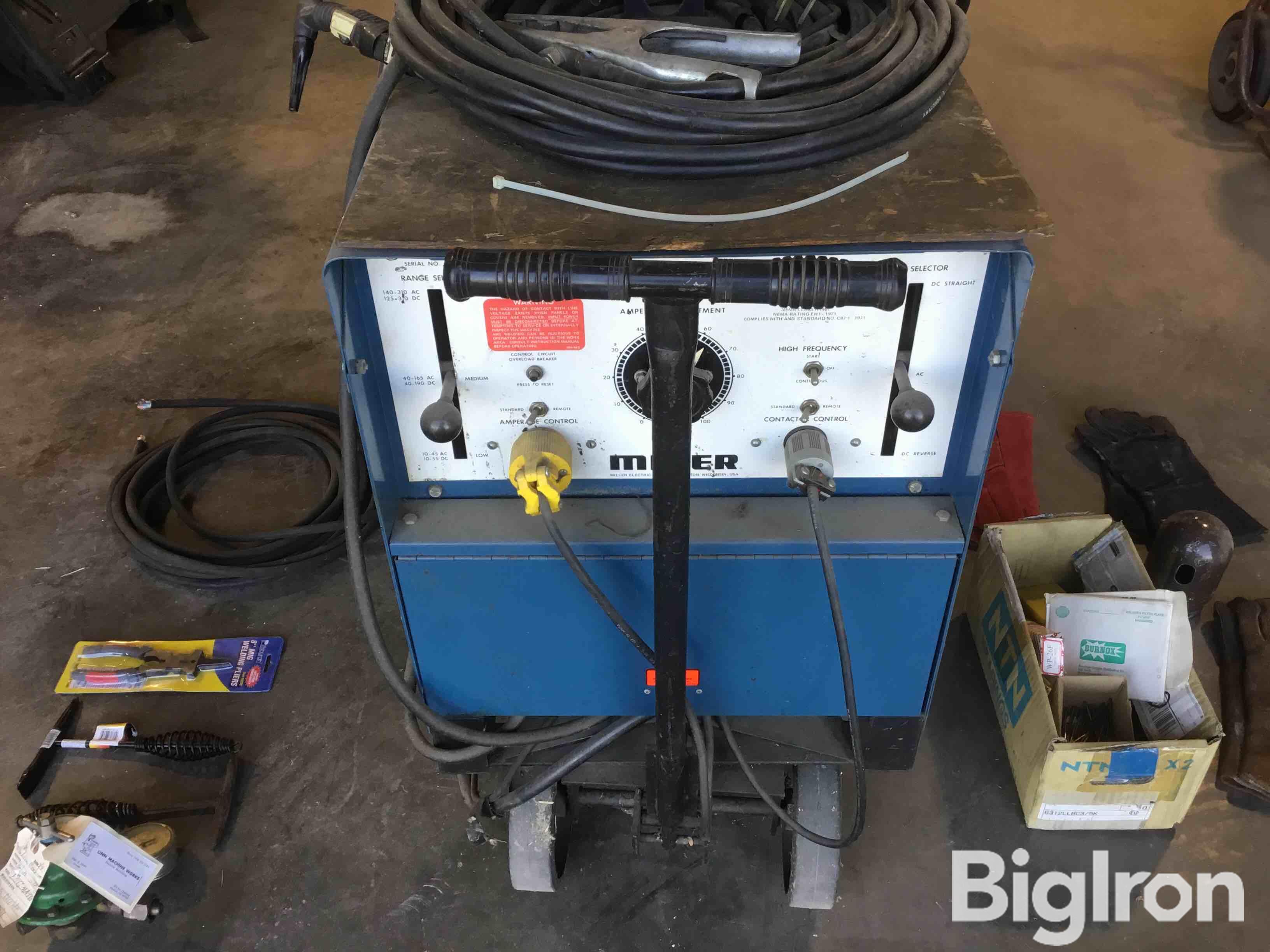 Miller Dialarc Hf Acdc Tig Welder Bigiron Auctions 3200